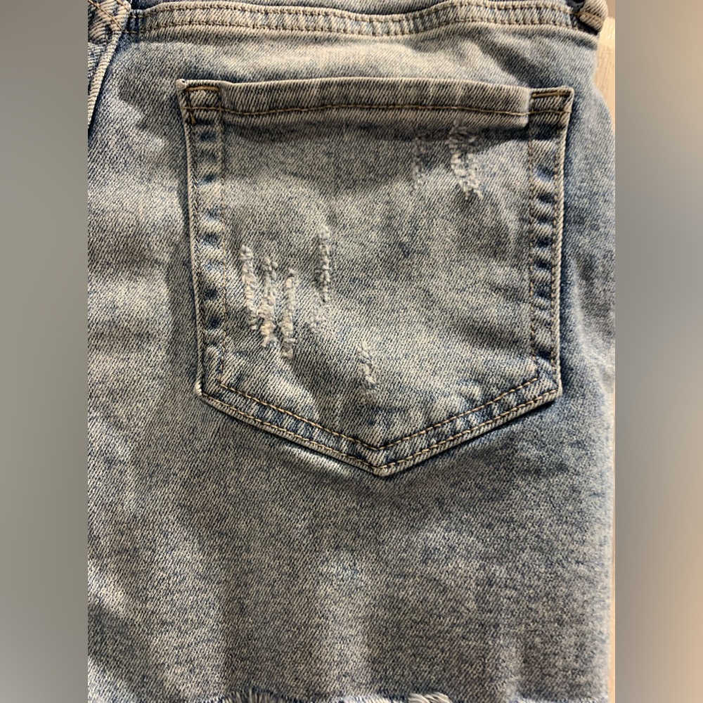 JUST USA distress fray cut off  denim shorts women’s size size  10 LARGE - Picture 5 of 15